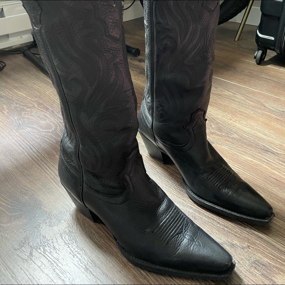 Ariat black leather high shaft cowboy boots